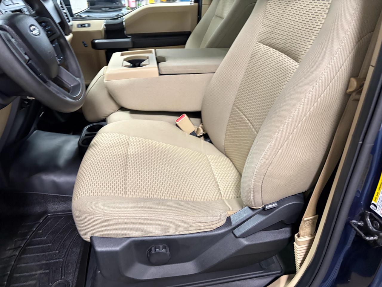 Ford F-150 4WD Reg Cab 126" XLT 2015