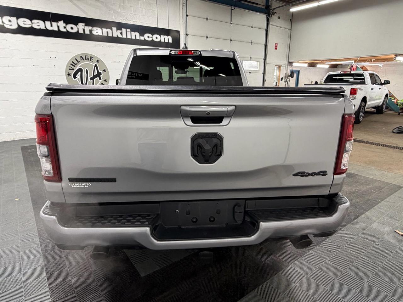 RAM 1500 Big Horn Quad Cab 4WD 2022