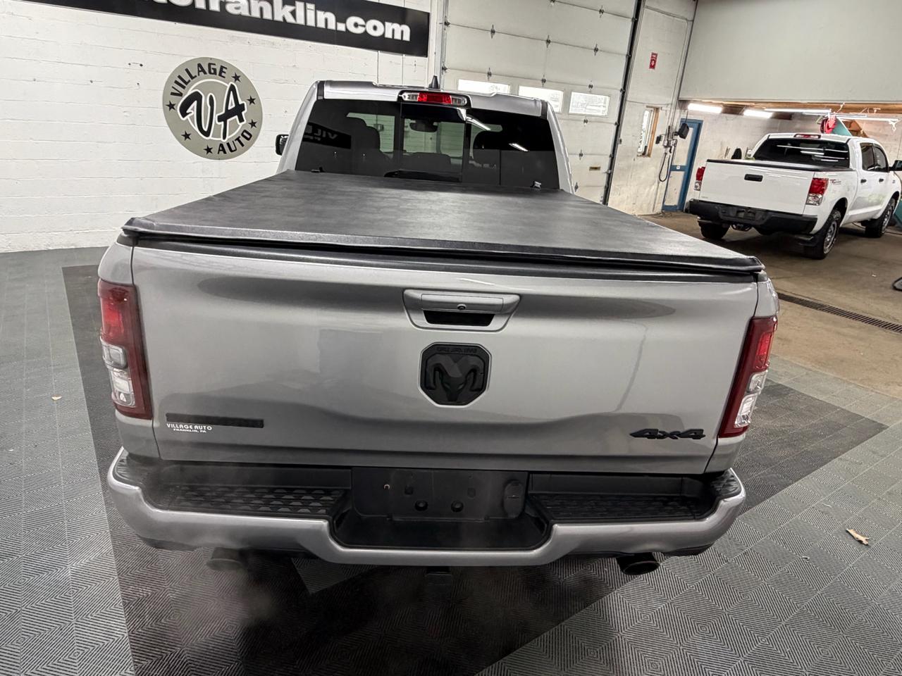 RAM 1500 Big Horn Quad Cab 4WD 2022