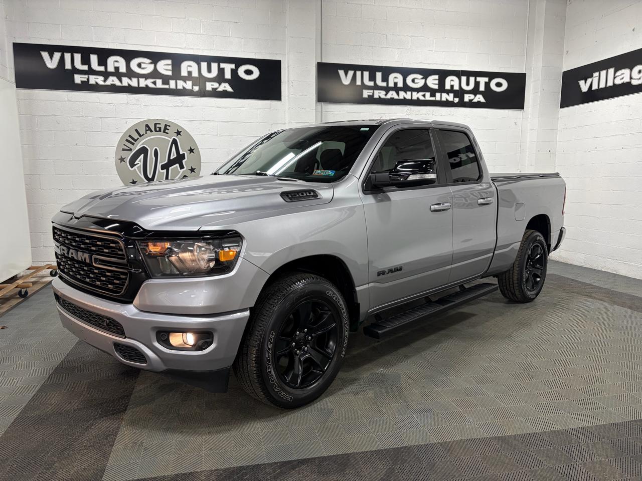RAM 1500 Big Horn Quad Cab 4WD 2022