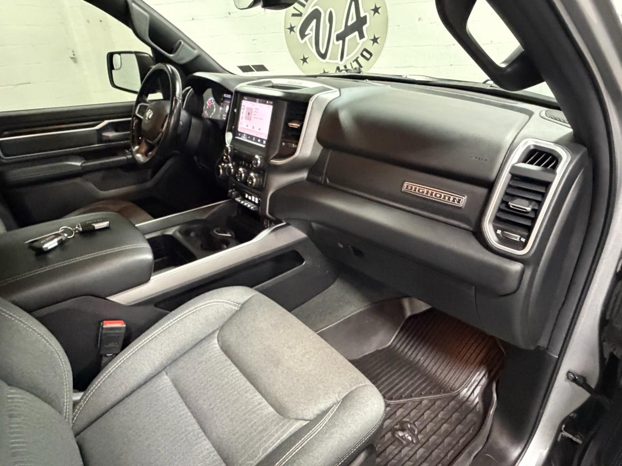 RAM 1500 Big Horn Quad Cab 4WD 2022