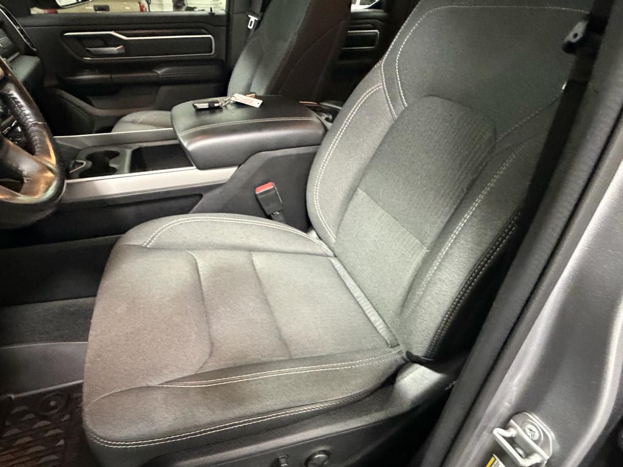 RAM 1500 Big Horn Quad Cab 4WD 2022