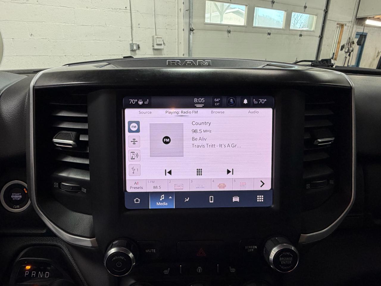 RAM 1500 Big Horn Quad Cab 4WD 2022