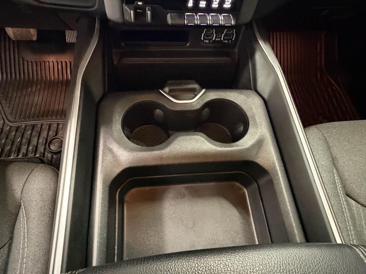 RAM 1500 Big Horn Quad Cab 4WD 2022