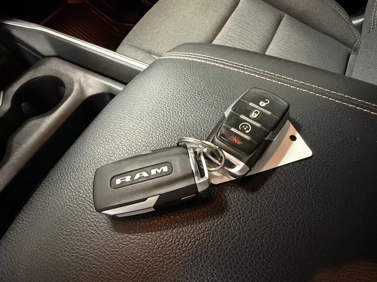 RAM 1500 Big Horn Quad Cab 4WD 2022