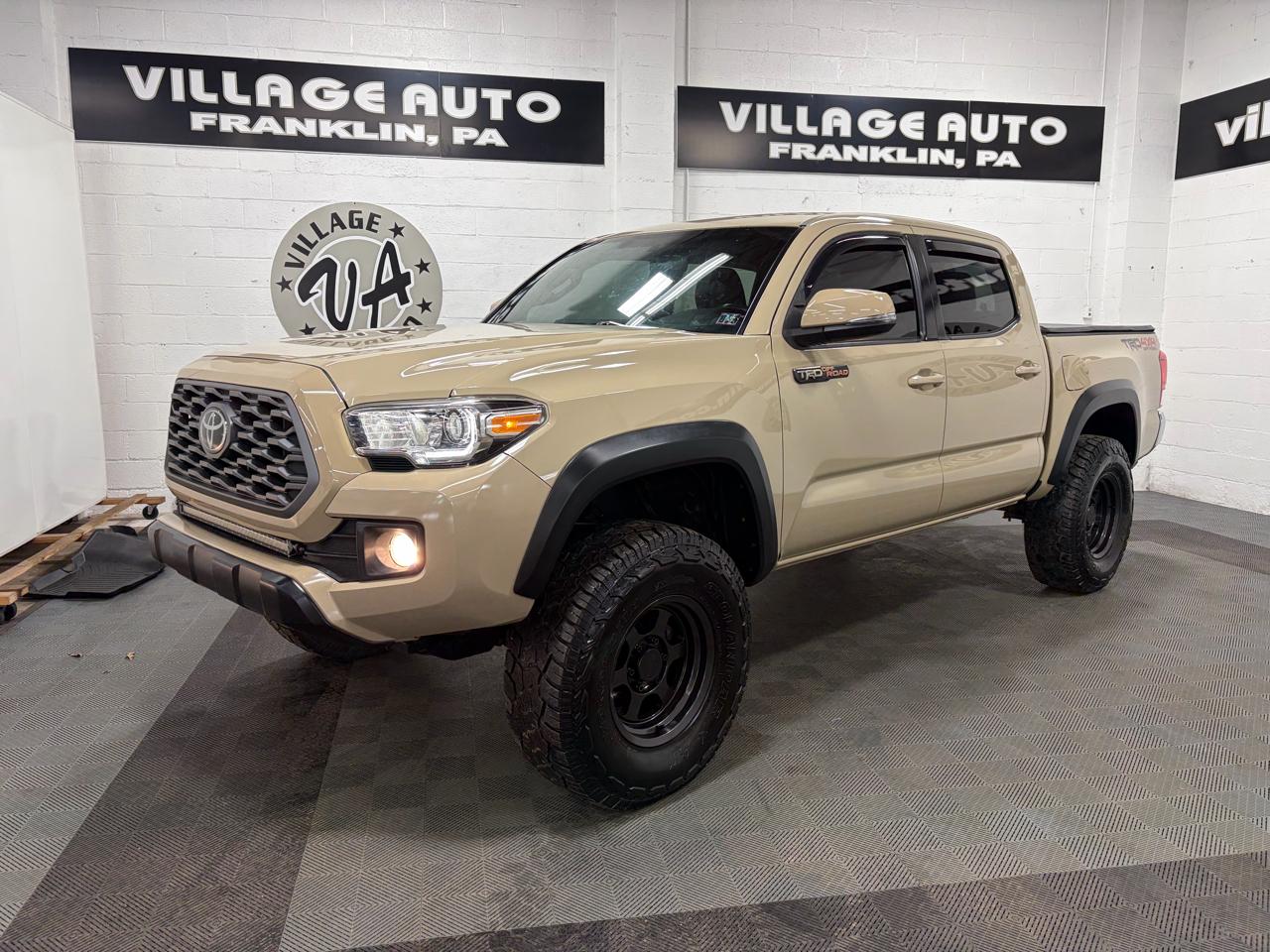 Toyota Tacoma TRD Off Road Double Cab 5' Bed V6 4x4 AT (Natl) 2016