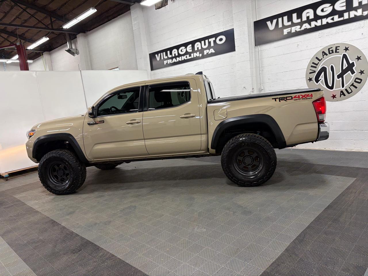 Toyota Tacoma TRD Off Road Double Cab 5' Bed V6 4x4 AT (Natl) 2016
