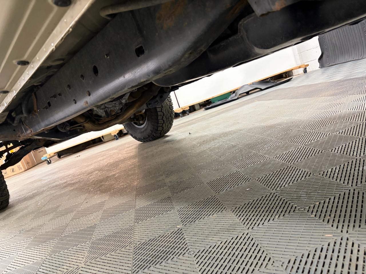 Toyota Tacoma TRD Off Road Double Cab 5' Bed V6 4x4 AT (Natl) 2016