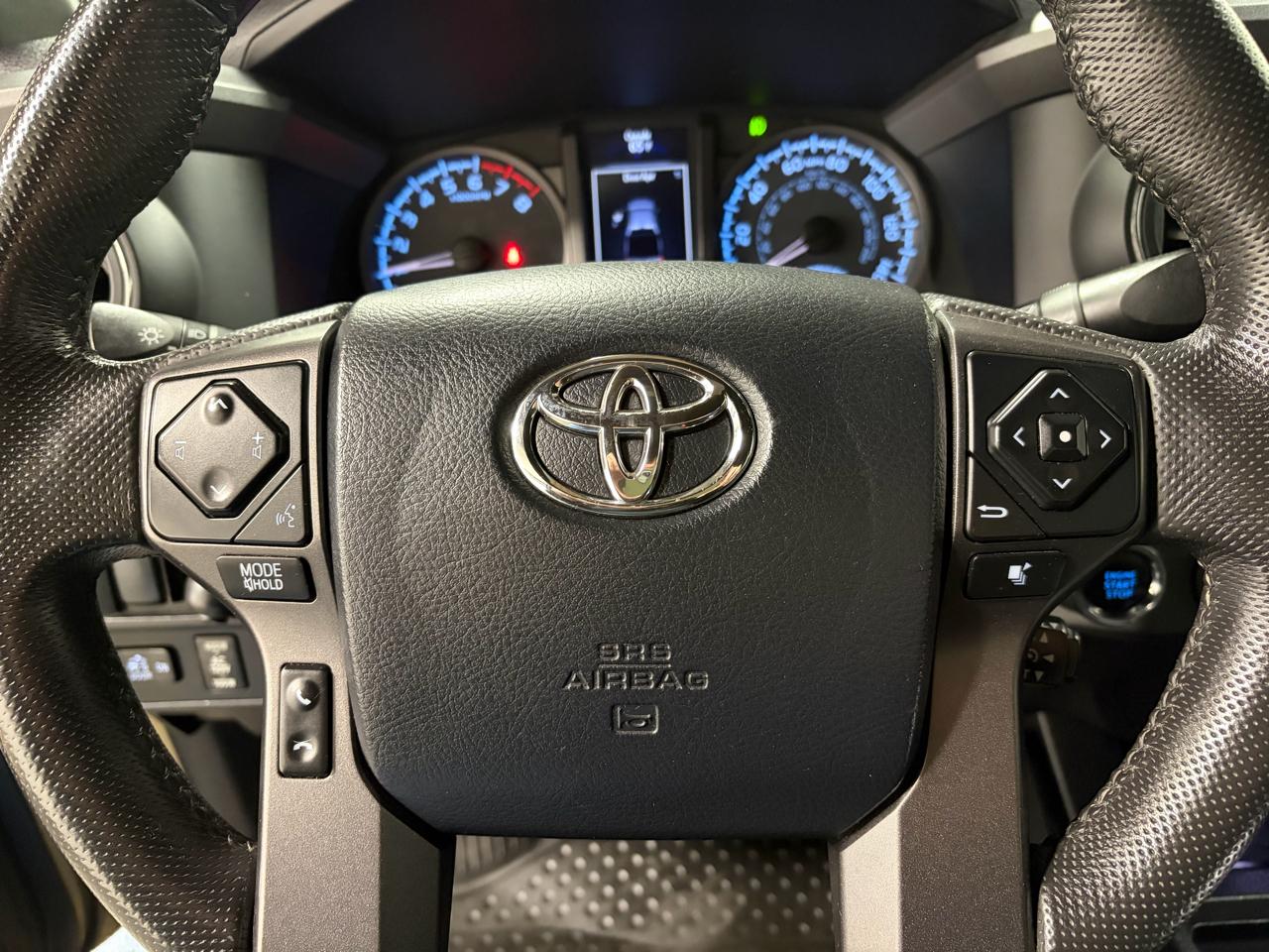 Toyota Tacoma TRD Off Road Double Cab 5' Bed V6 4x4 AT (Natl) 2016