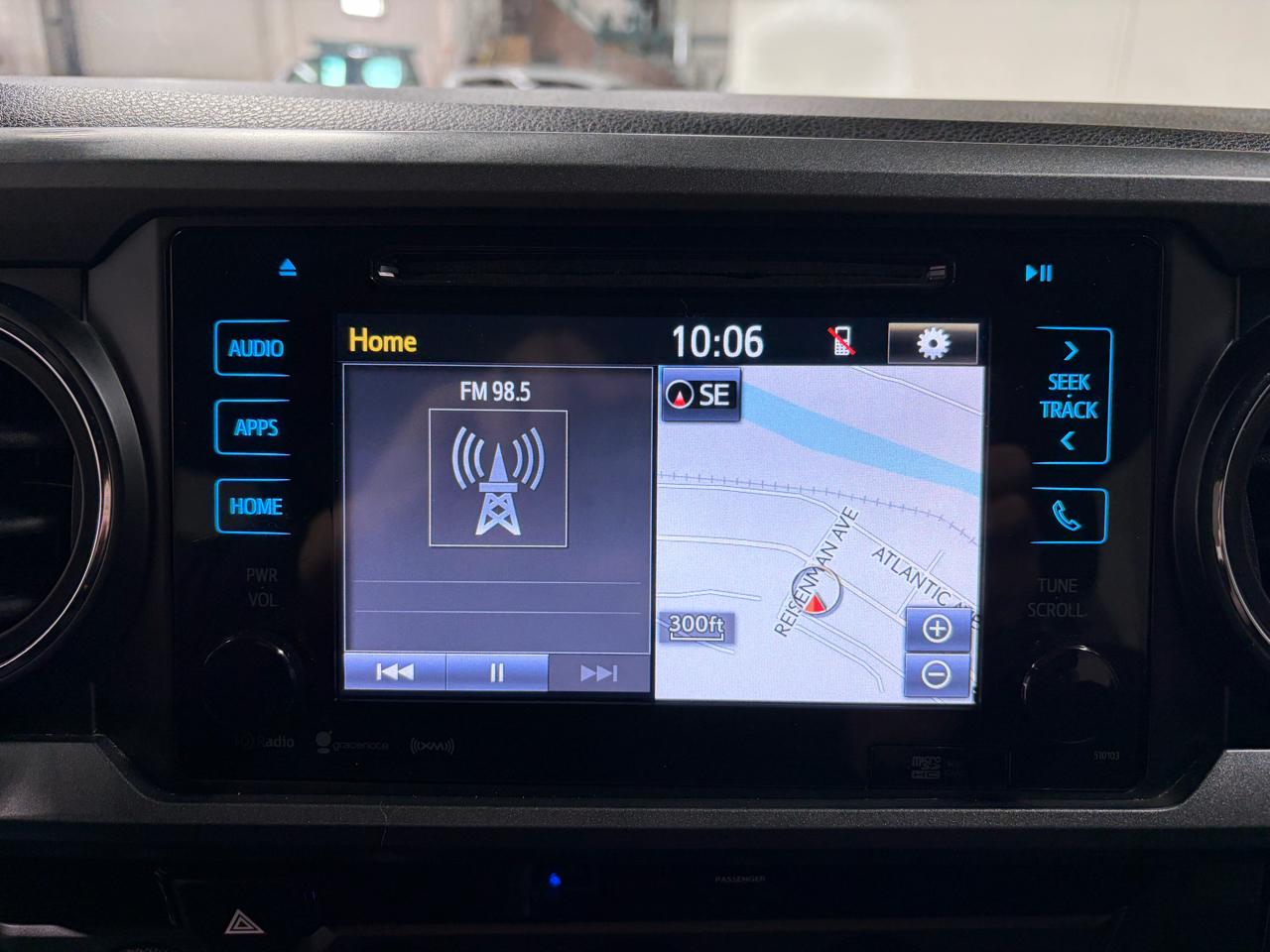 Toyota Tacoma TRD Off Road Double Cab 5' Bed V6 4x4 AT (Natl) 2016