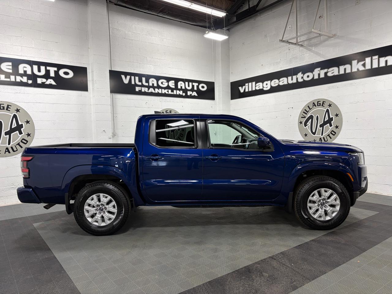 Nissan Frontier Crew Cab 4x4 SV 2022