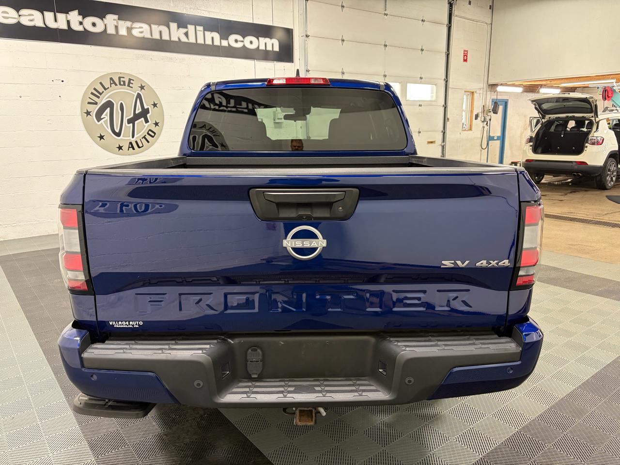 Nissan Frontier Crew Cab 4x4 SV 2022