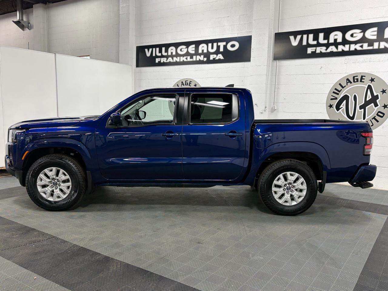 Nissan Frontier Crew Cab 4x4 SV 2022