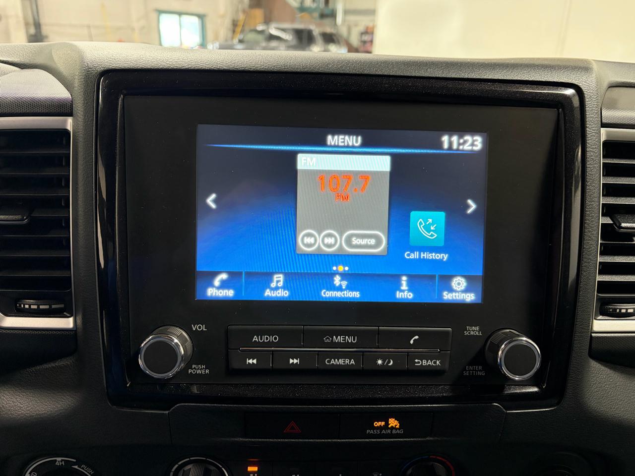 Nissan Frontier Crew Cab 4x4 SV 2022