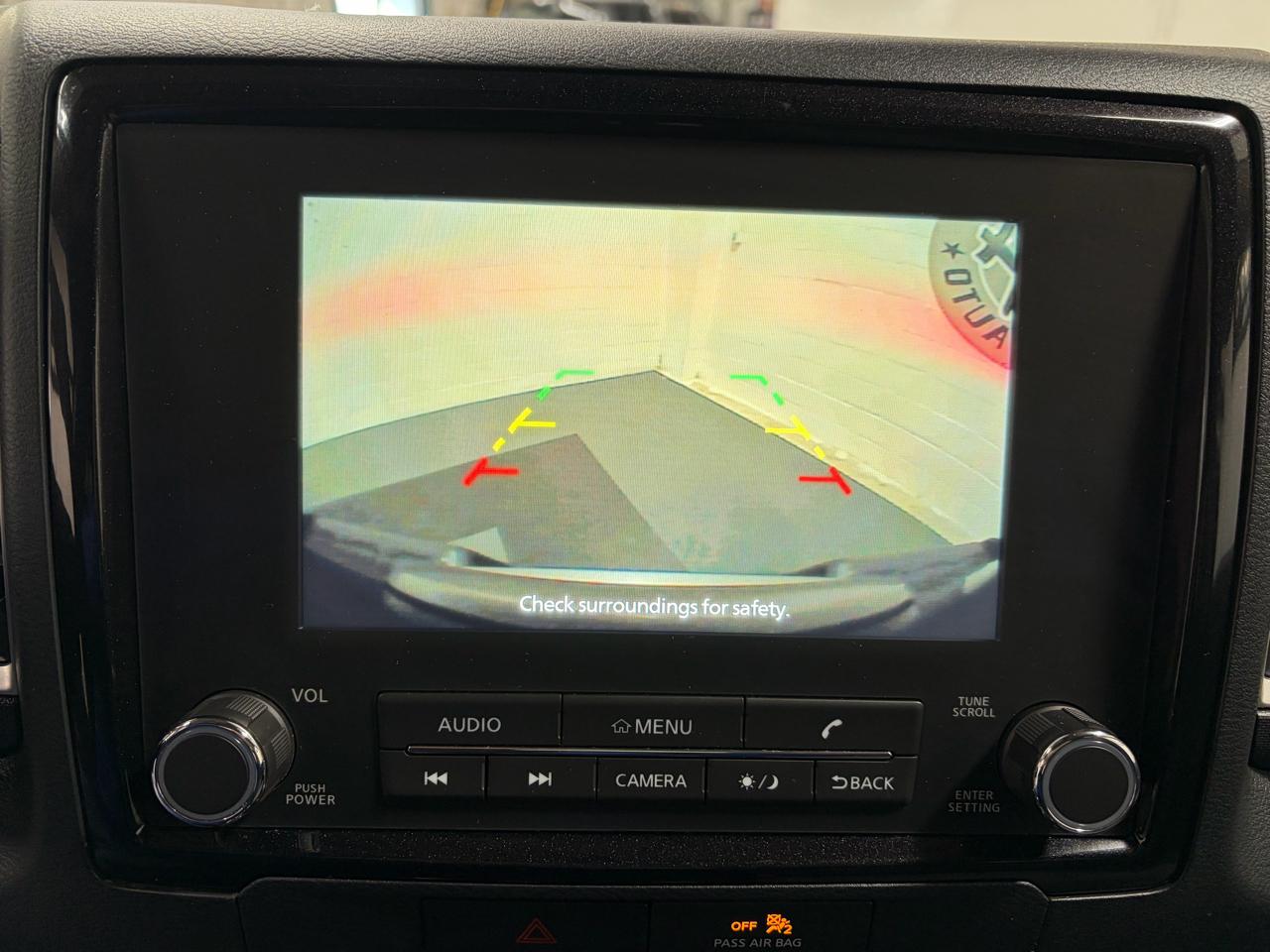 Nissan Frontier Crew Cab 4x4 SV 2022