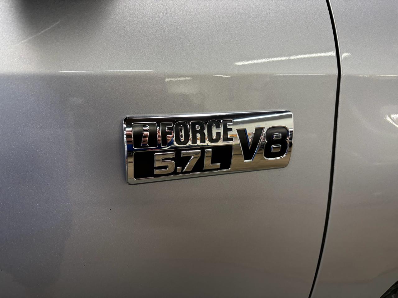 Toyota Tundra SR5 5.7L V8 CrewMax 4WD 2014