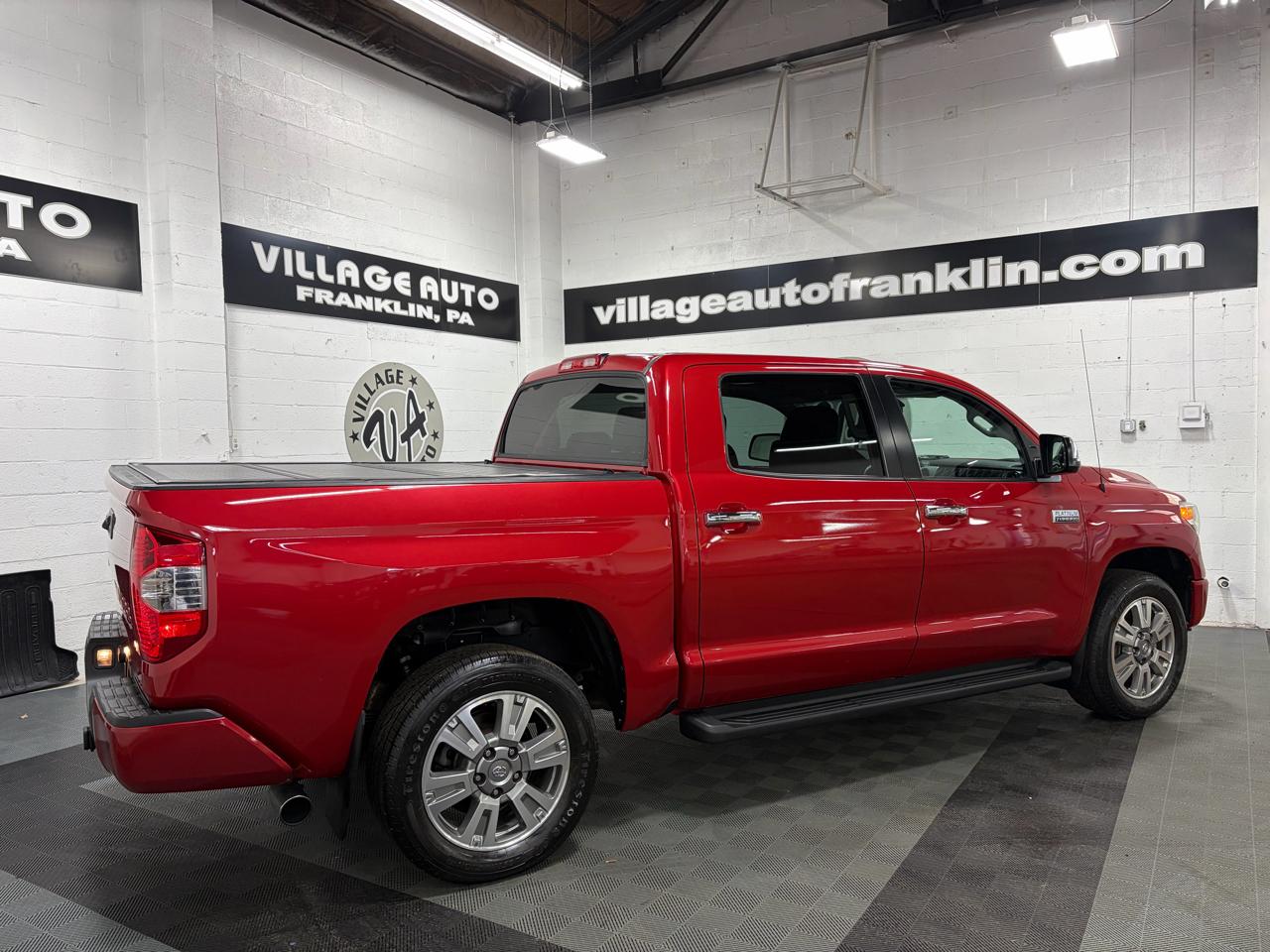 Toyota Tundra Platinum CrewMax 5.7L FFV 4WD 2014