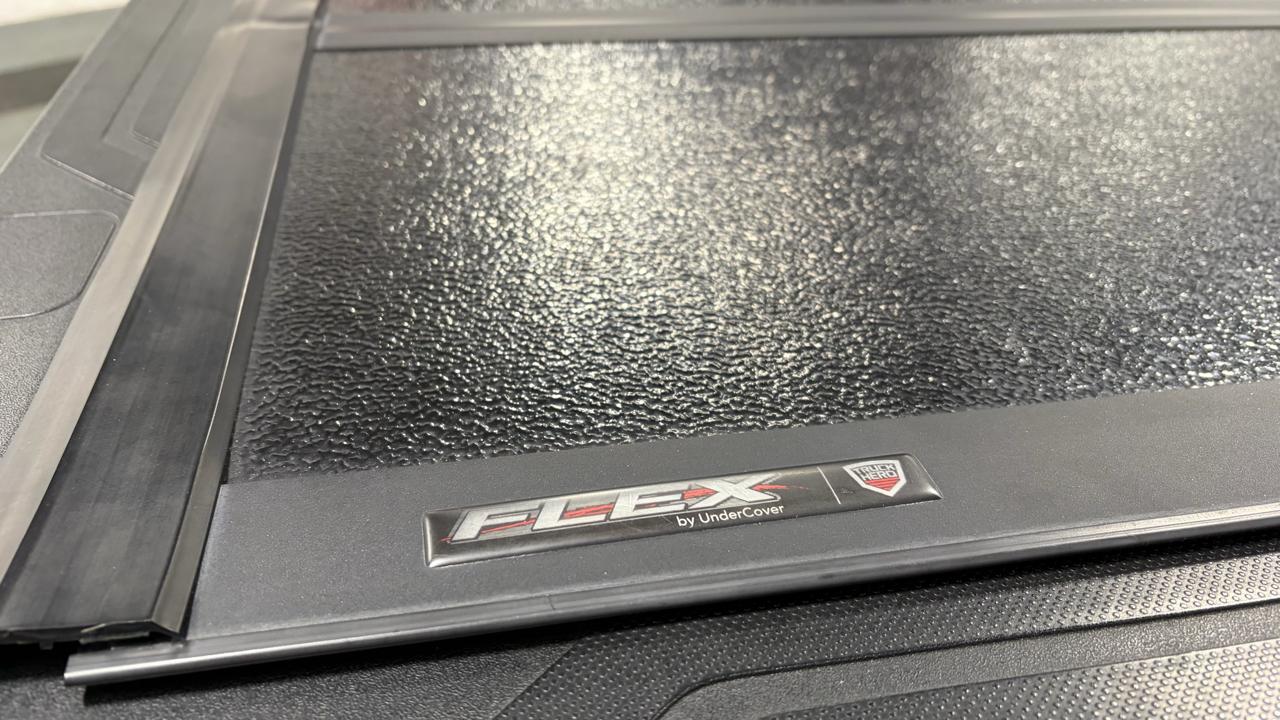 Toyota Tundra Platinum CrewMax 5.7L FFV 4WD 2014