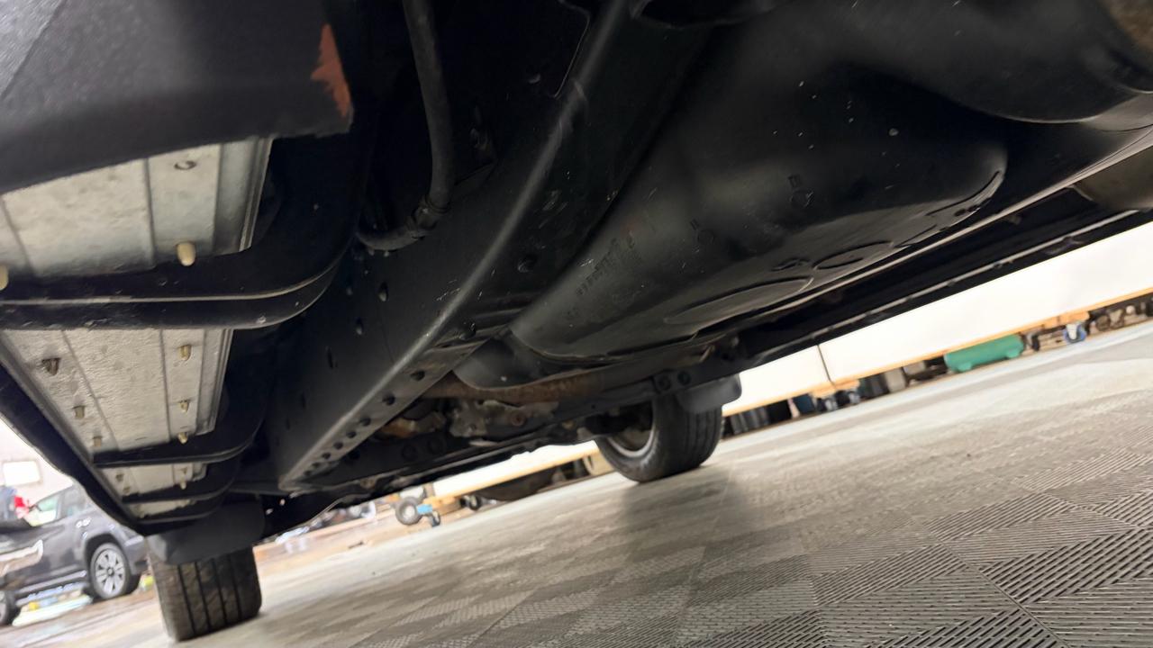 Toyota Tundra Platinum CrewMax 5.7L FFV 4WD 2014