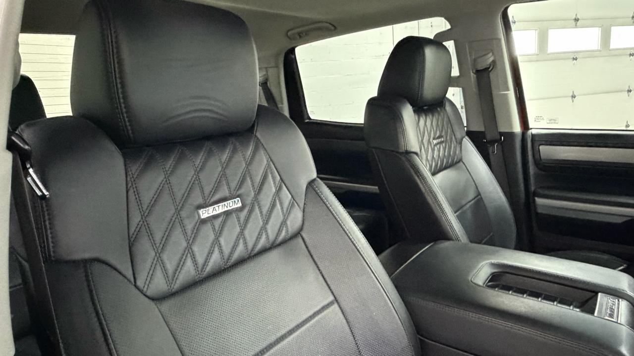 Toyota Tundra Platinum CrewMax 5.7L FFV 4WD 2014