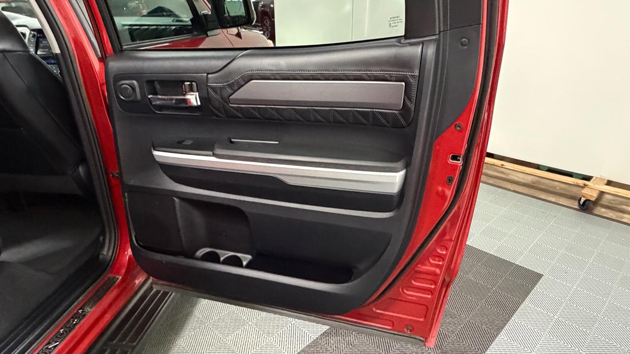 Toyota Tundra Platinum CrewMax 5.7L FFV 4WD 2014