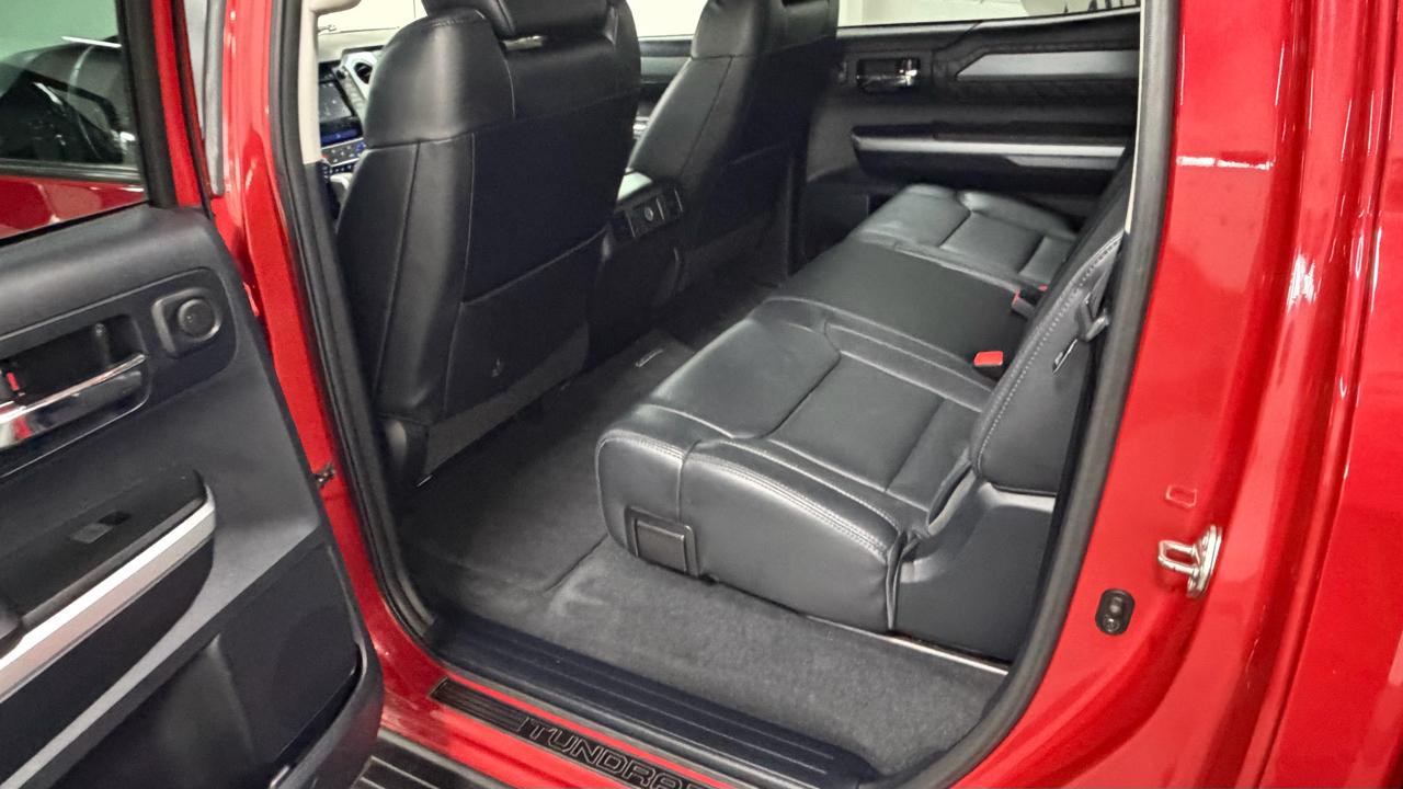 Toyota Tundra Platinum CrewMax 5.7L FFV 4WD 2014