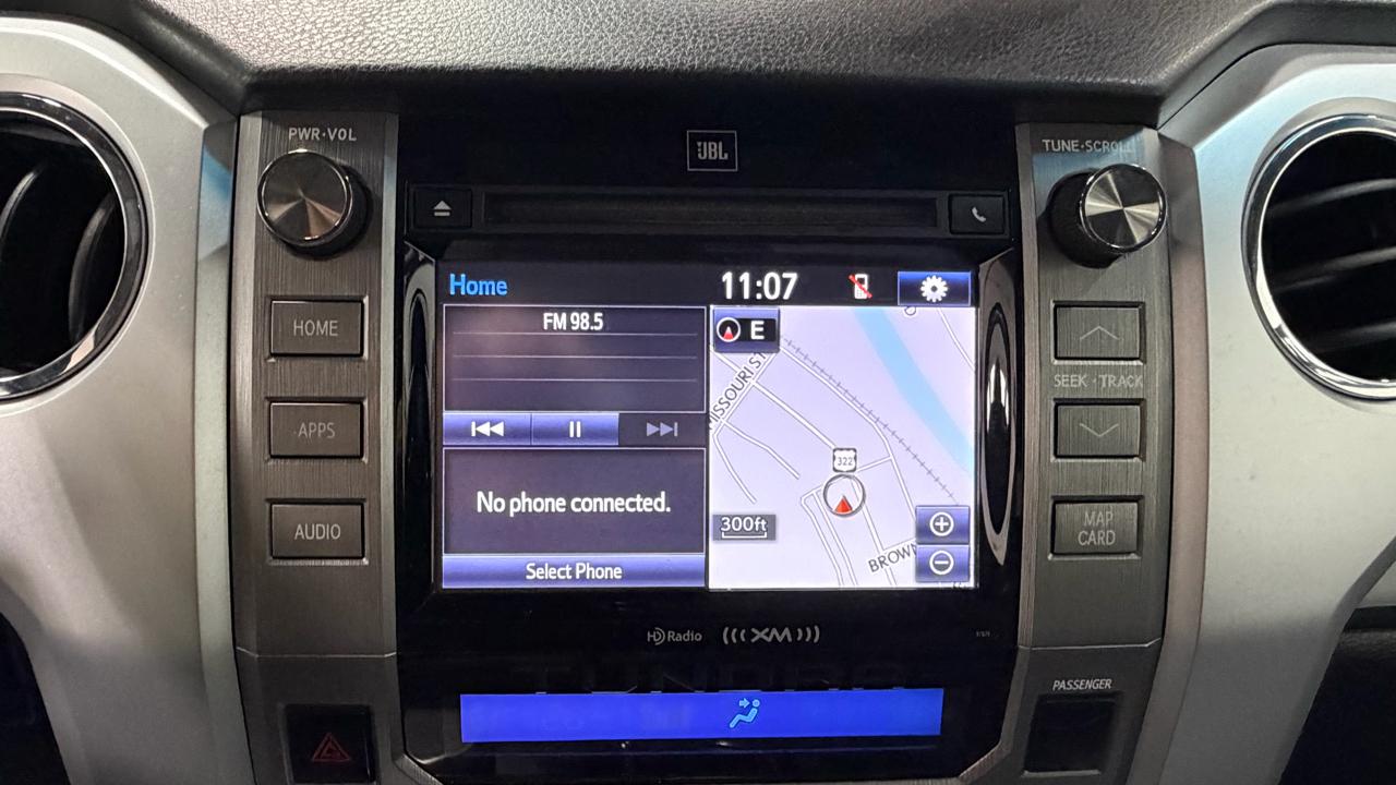 Toyota Tundra Platinum CrewMax 5.7L FFV 4WD 2014