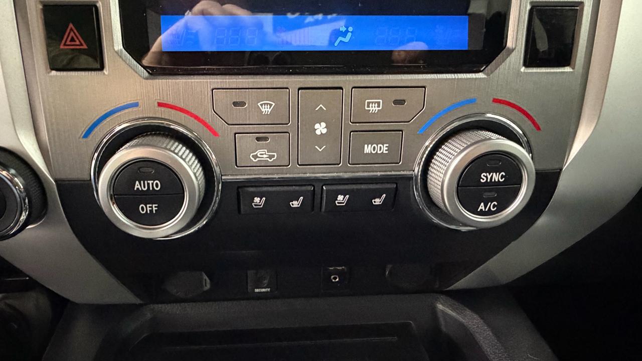 Toyota Tundra Platinum CrewMax 5.7L FFV 4WD 2014