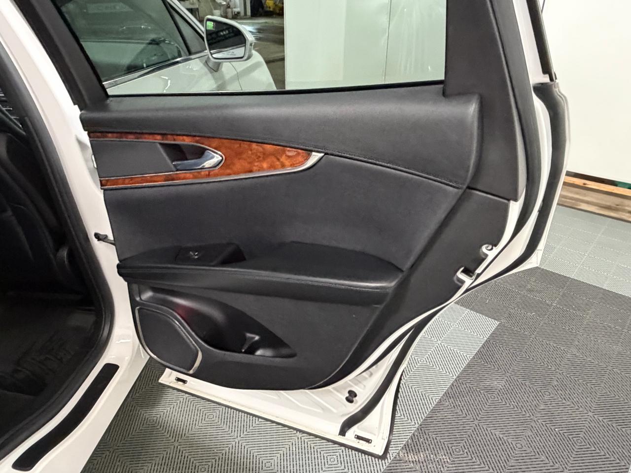 Lincoln MKX Reserve AWD 2017