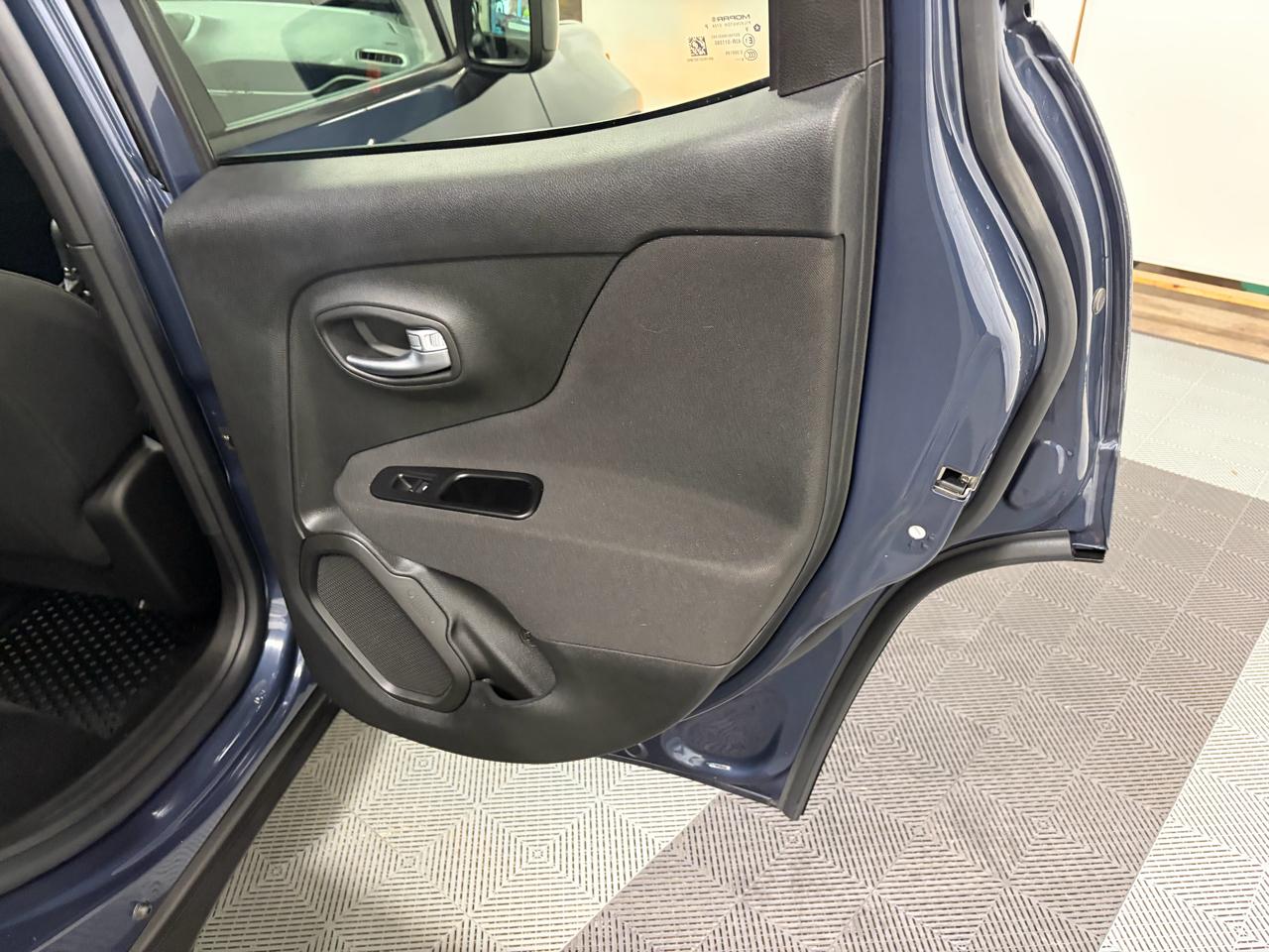 Jeep Renegade Latitude 4WD 2021