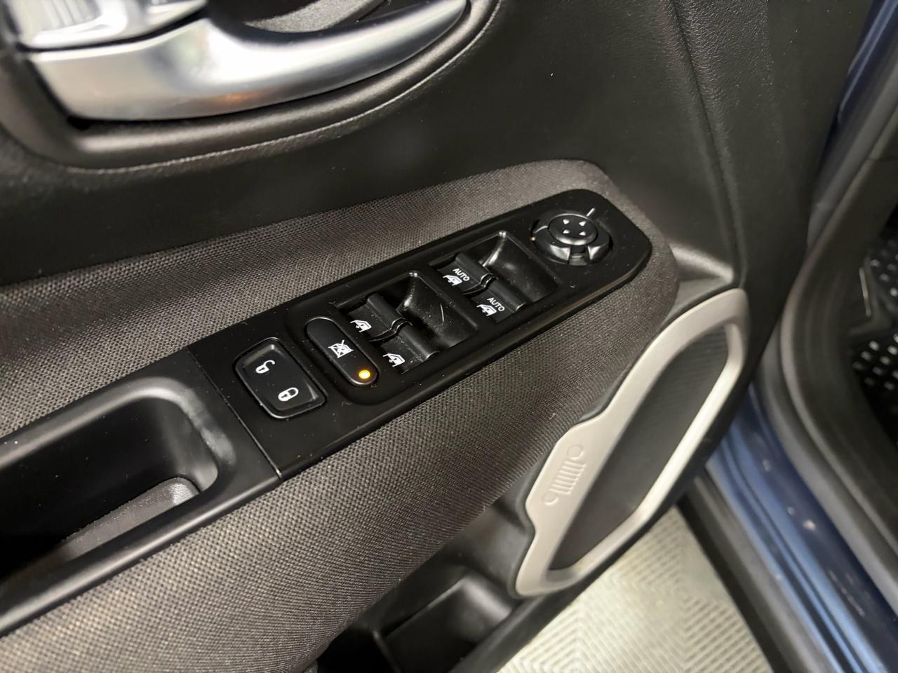 Jeep Renegade Latitude 4WD 2021