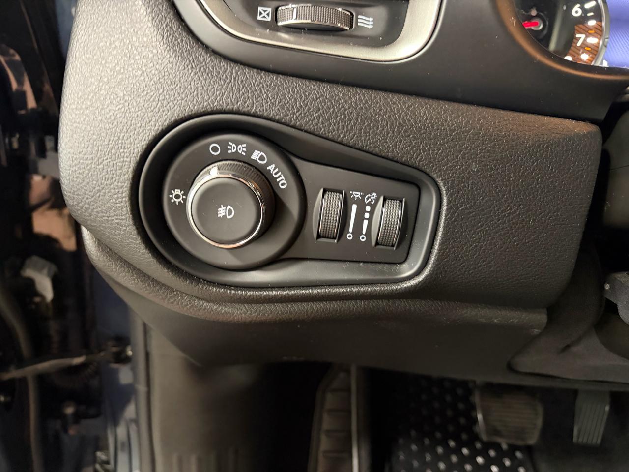 Jeep Renegade Latitude 4WD 2021