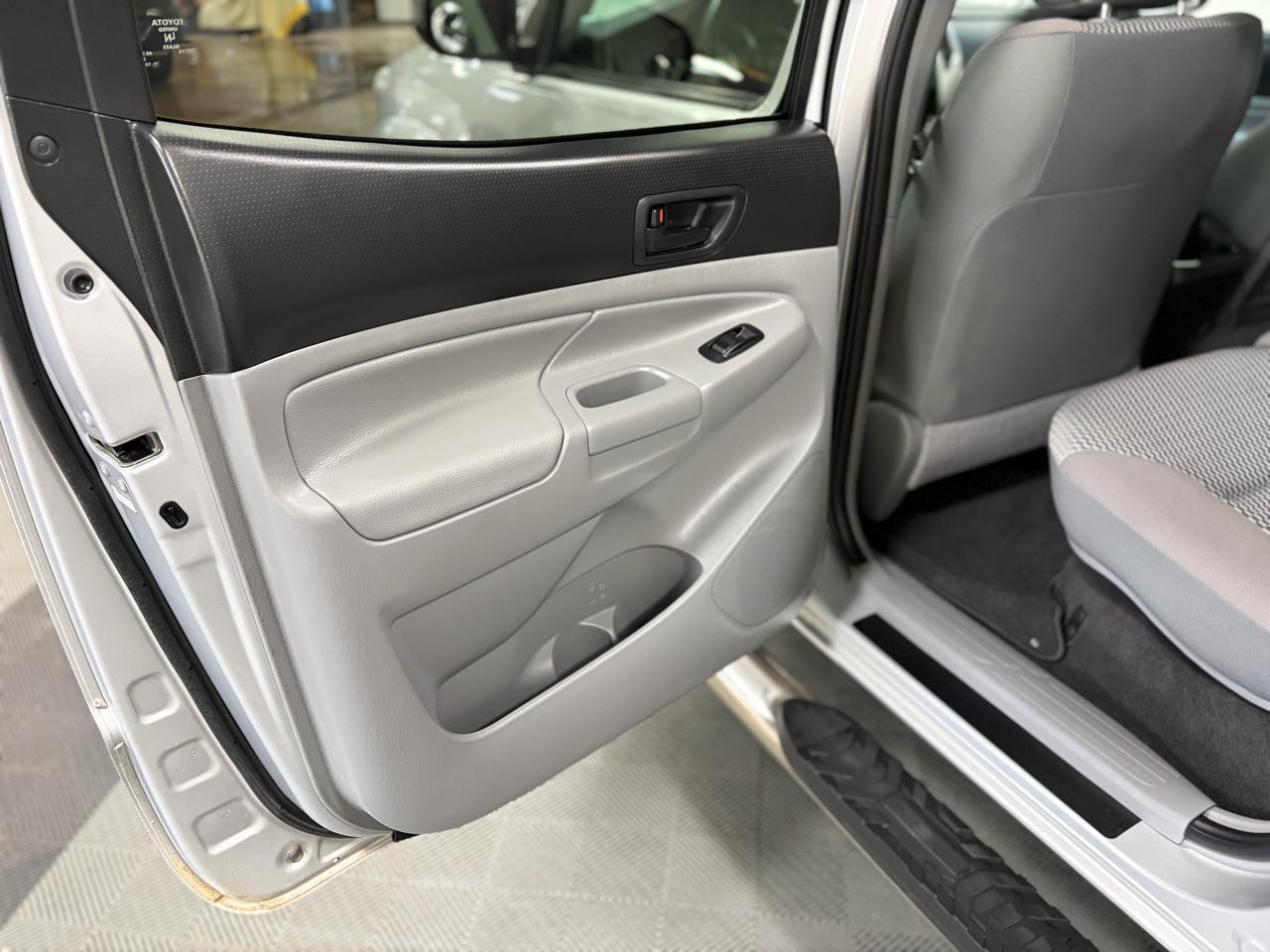 Toyota Tacoma Double Cab Long Bed V6 Auto 4WD 2013