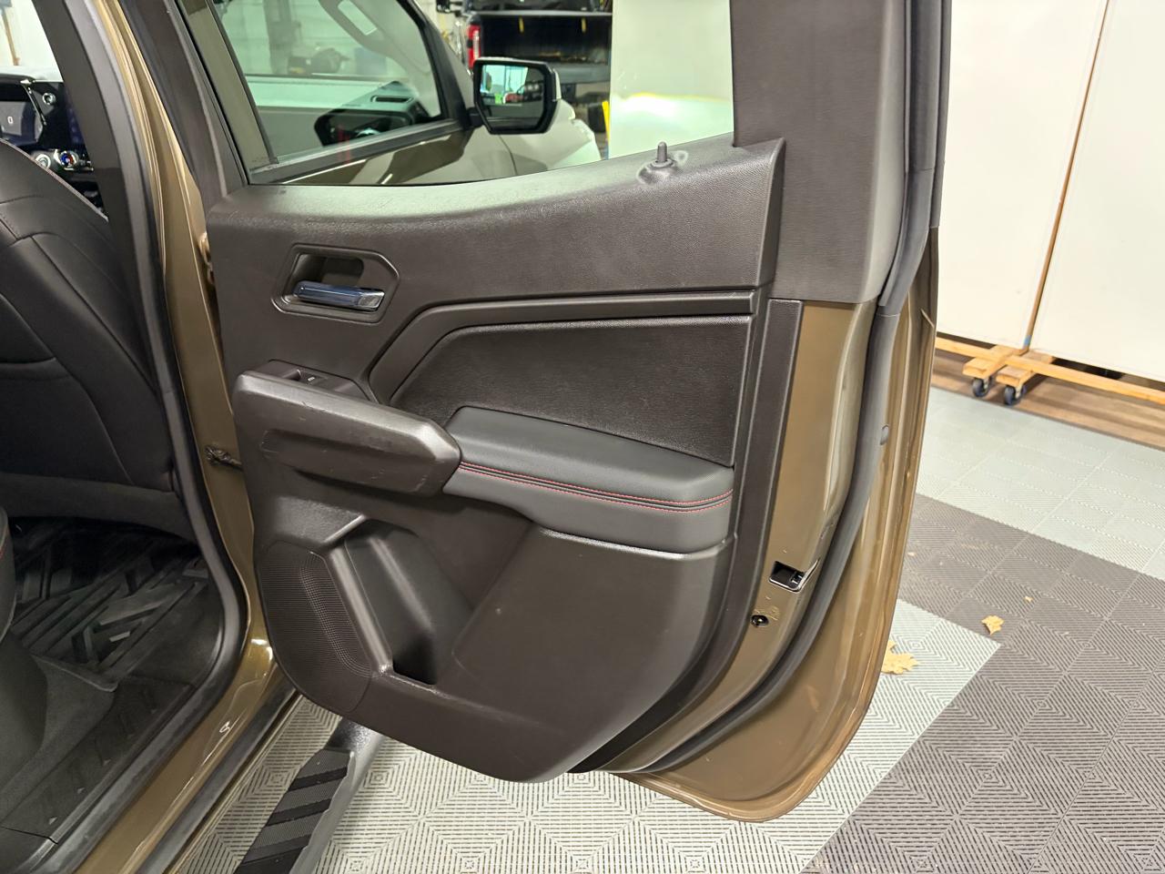 Chevrolet Colorado 4WD Crew Cab Z71 2023