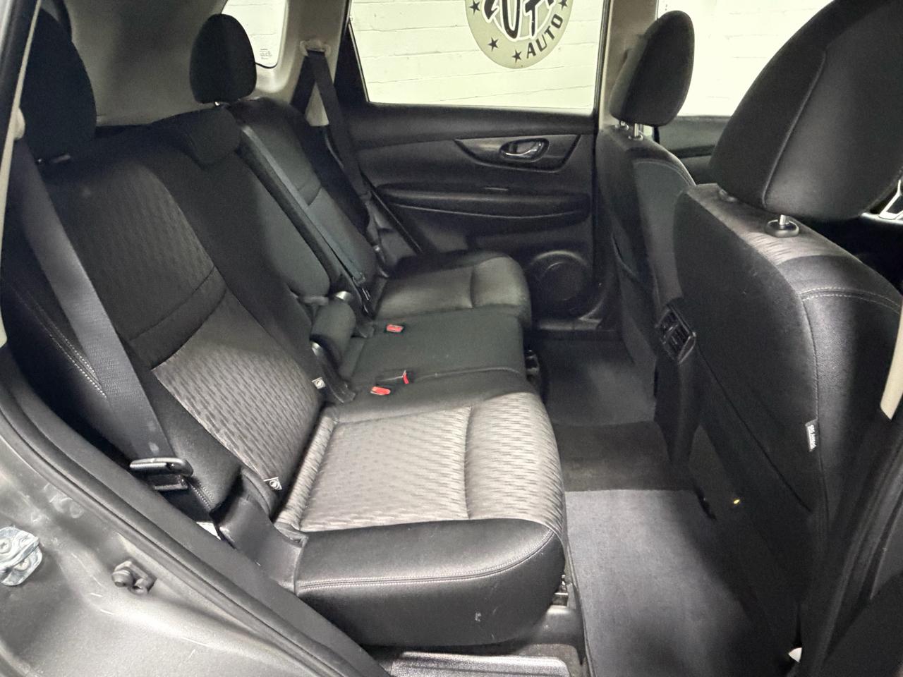 Nissan Rogue AWD SV 2017