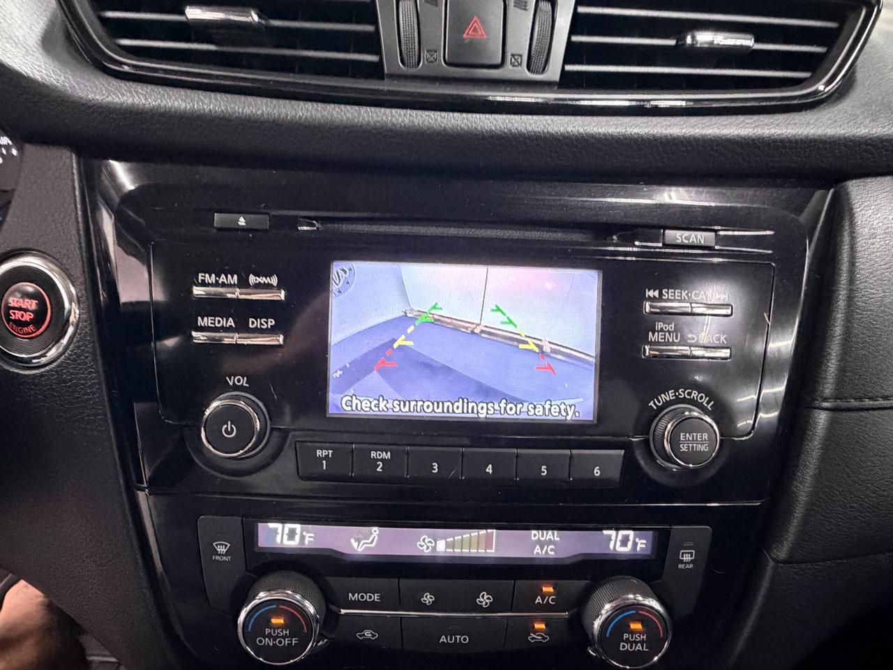 Nissan Rogue AWD SV 2017