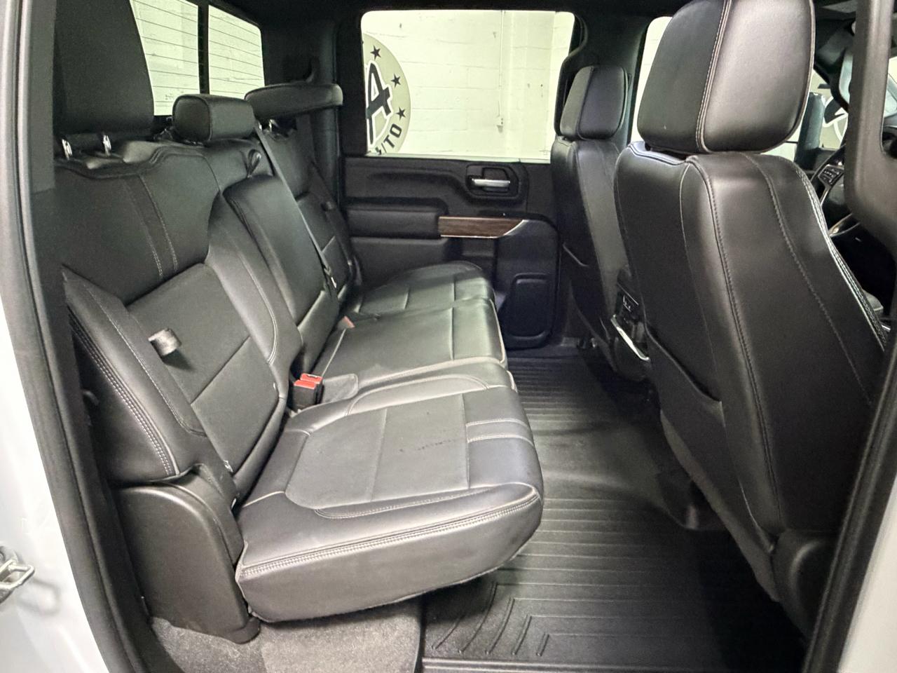 Chevrolet Silverado 3500HD High Country Crew Cab 4WD 2021