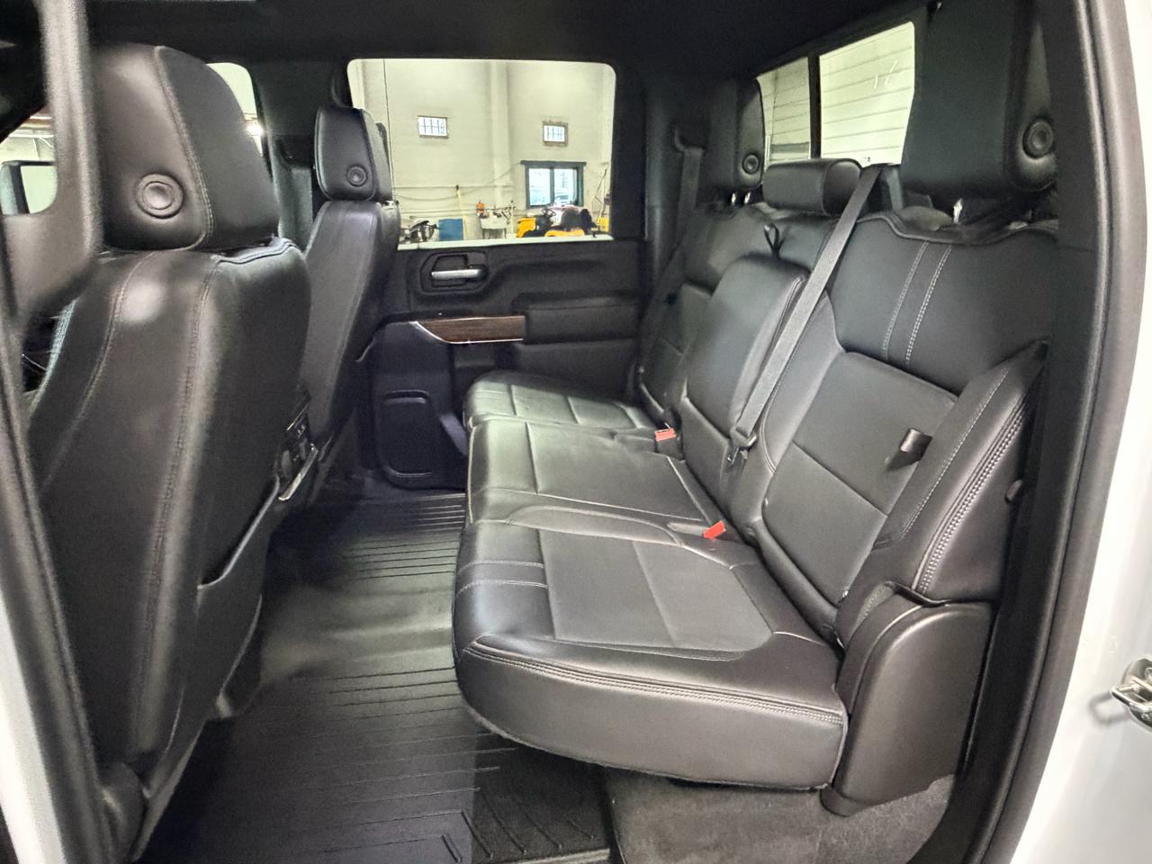 Chevrolet Silverado 3500HD High Country Crew Cab 4WD 2021