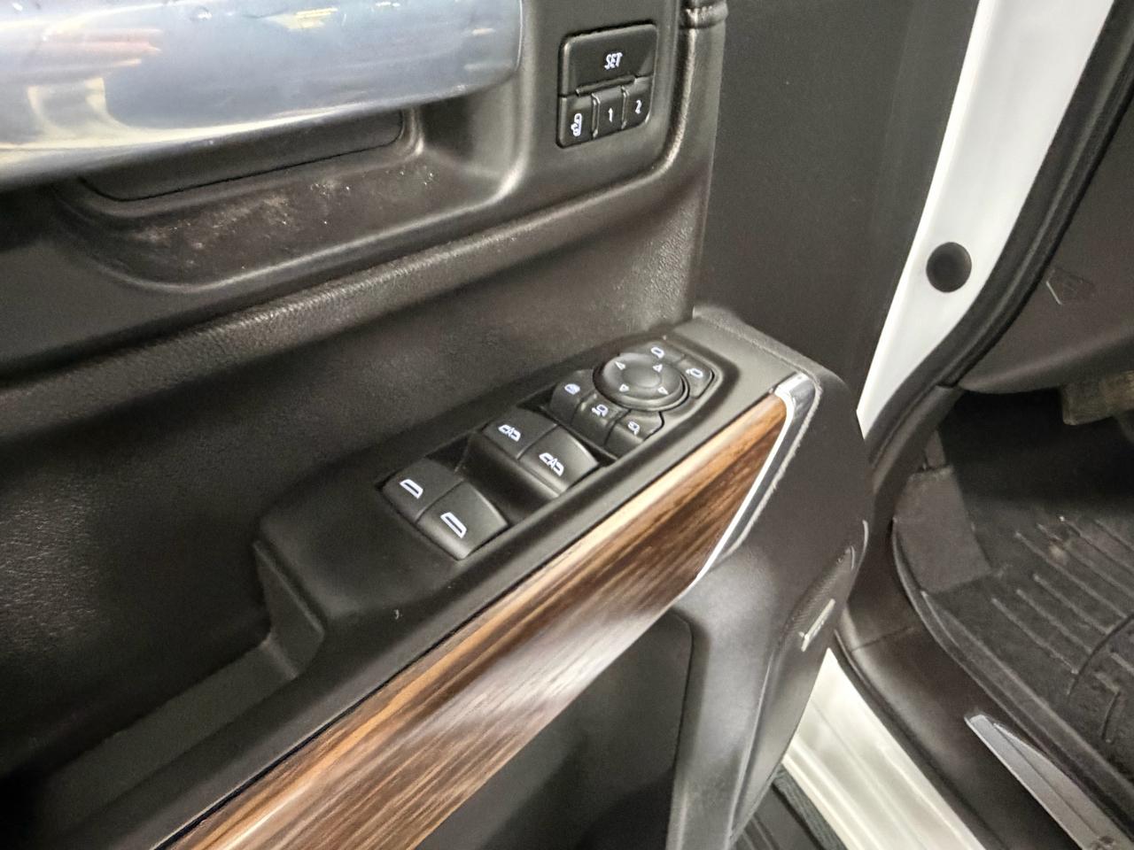 Chevrolet Silverado 3500HD High Country Crew Cab 4WD 2021