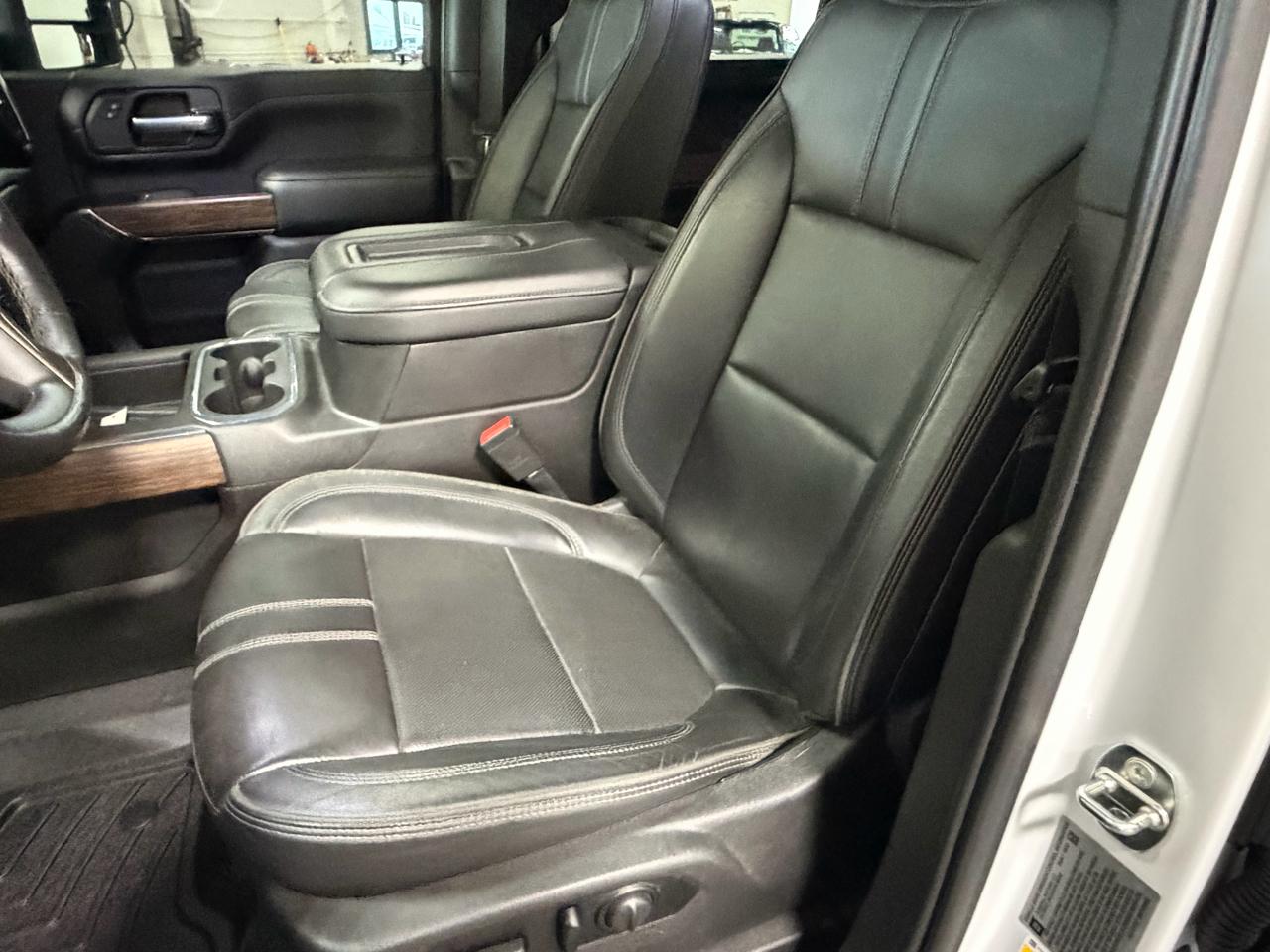 Chevrolet Silverado 3500HD High Country Crew Cab 4WD 2021