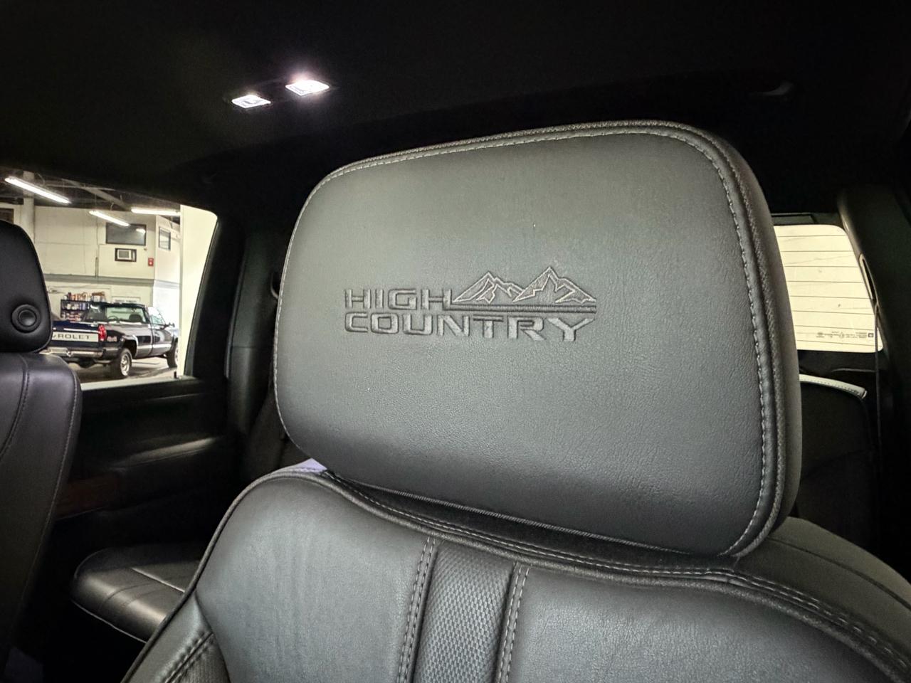 Chevrolet Silverado 3500HD High Country Crew Cab 4WD 2021