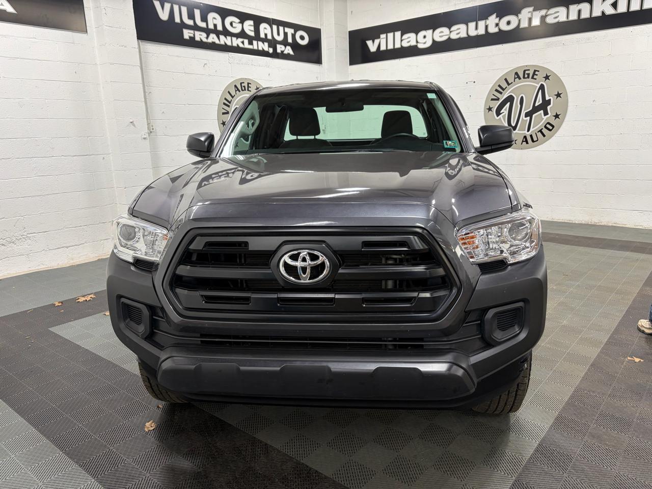 Toyota Tacoma SR Access Cab 4WD at 2017