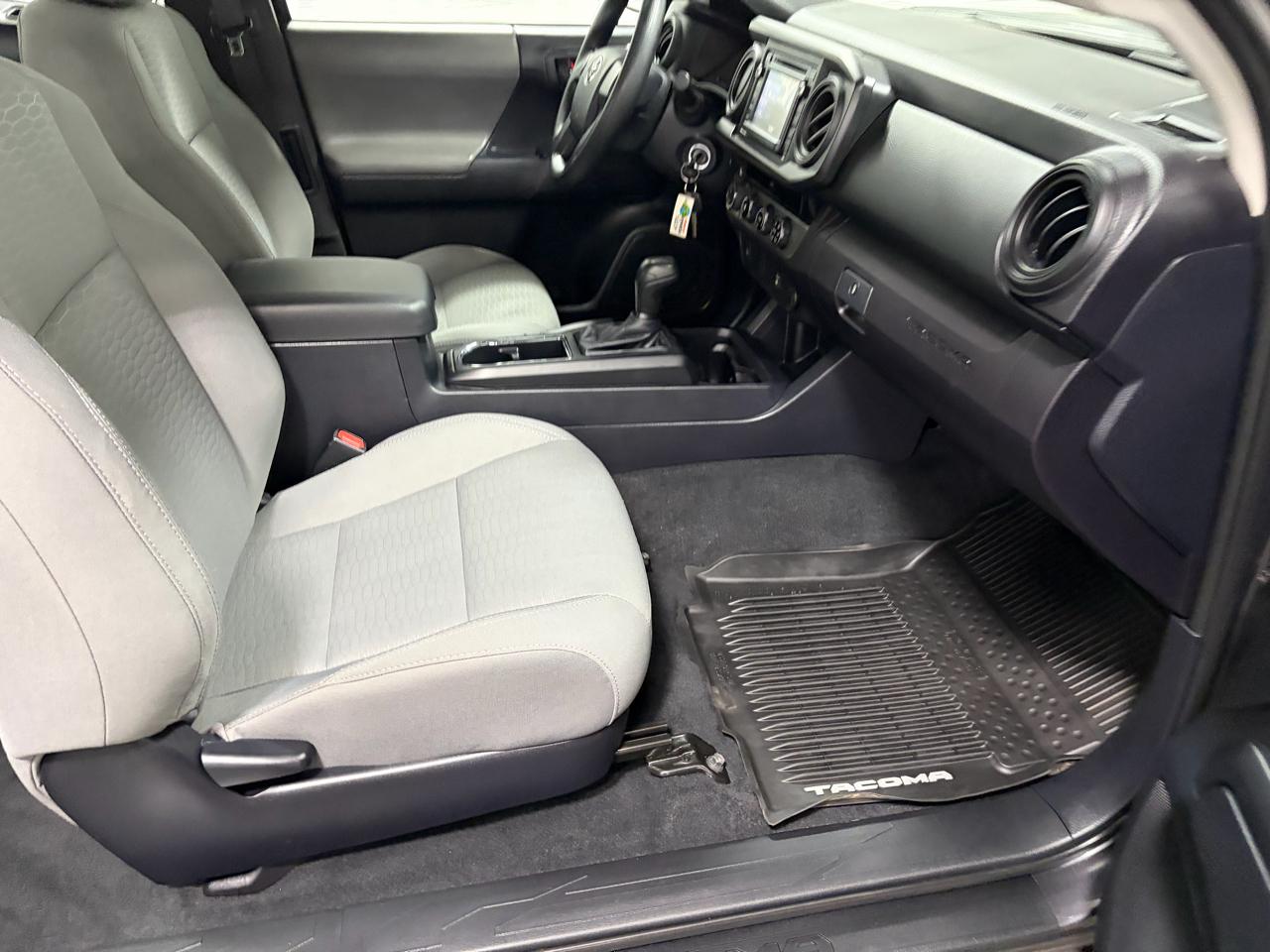 Toyota Tacoma SR Access Cab 4WD at 2017