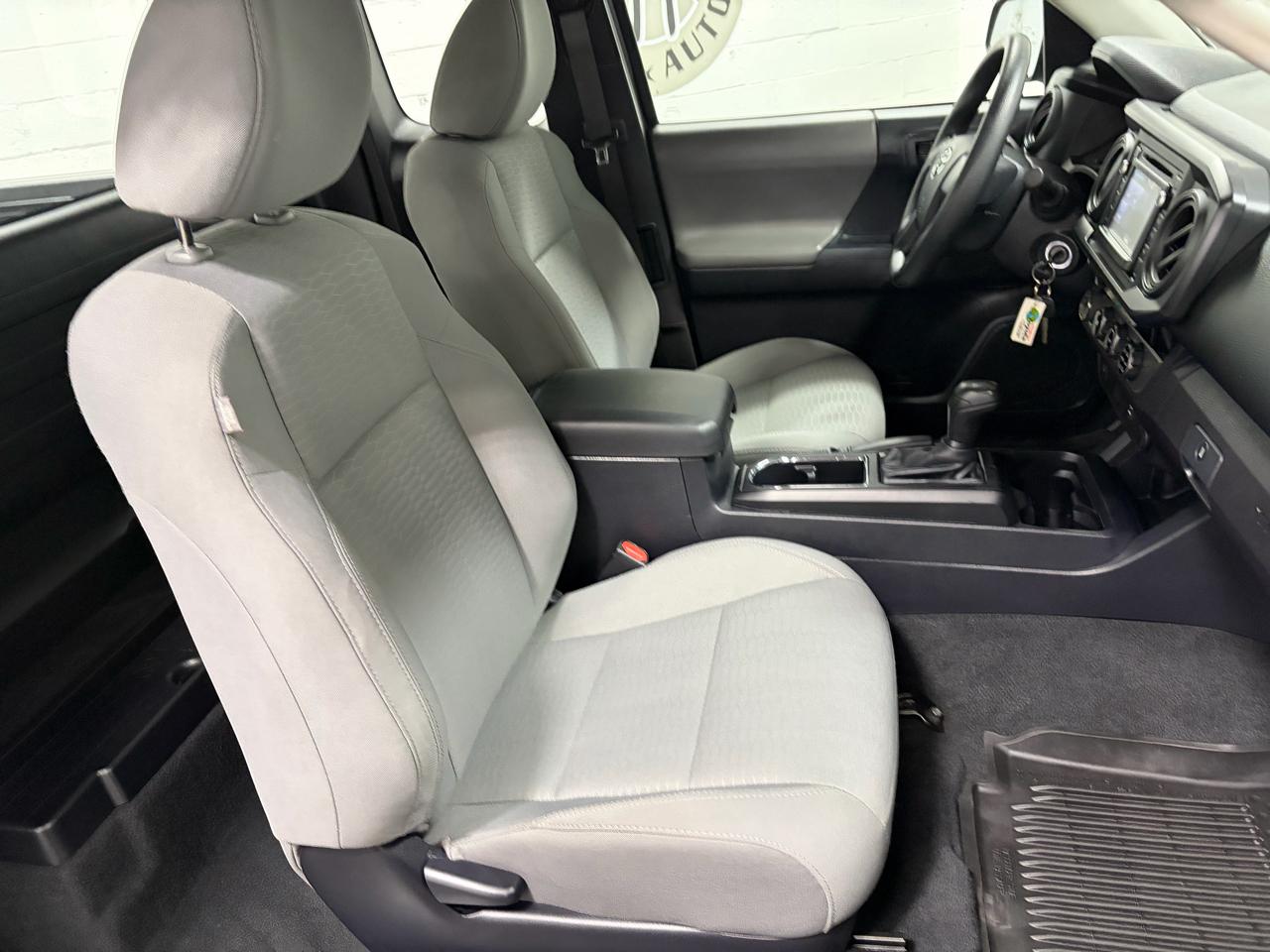 Toyota Tacoma SR Access Cab 4WD at 2017