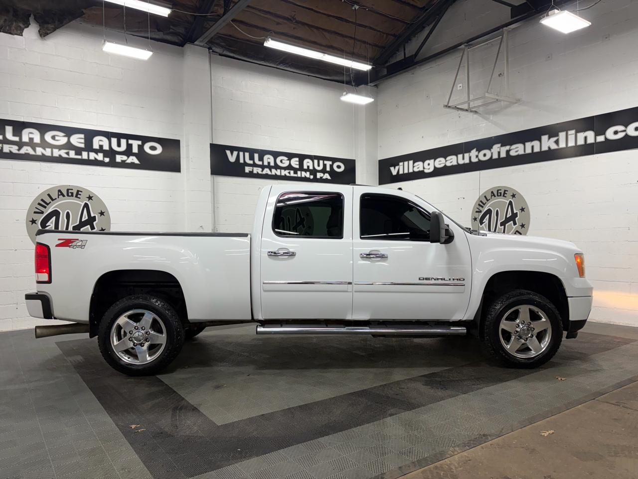 GMC Sierra 2500HD Denali Crew Cab 4WD 2012