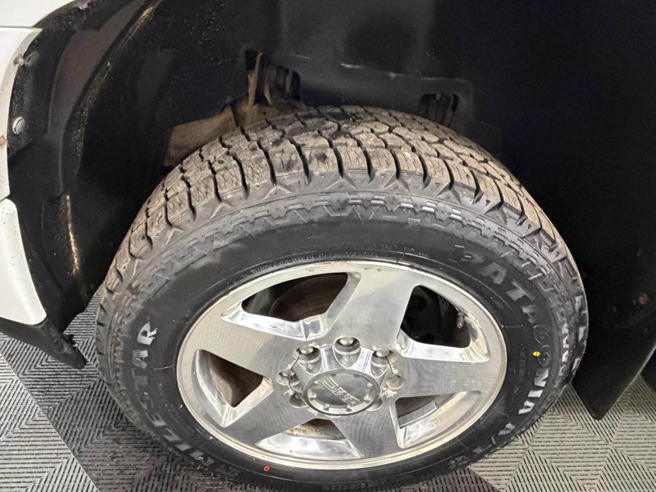 GMC Sierra 2500HD Denali Crew Cab 4WD 2012