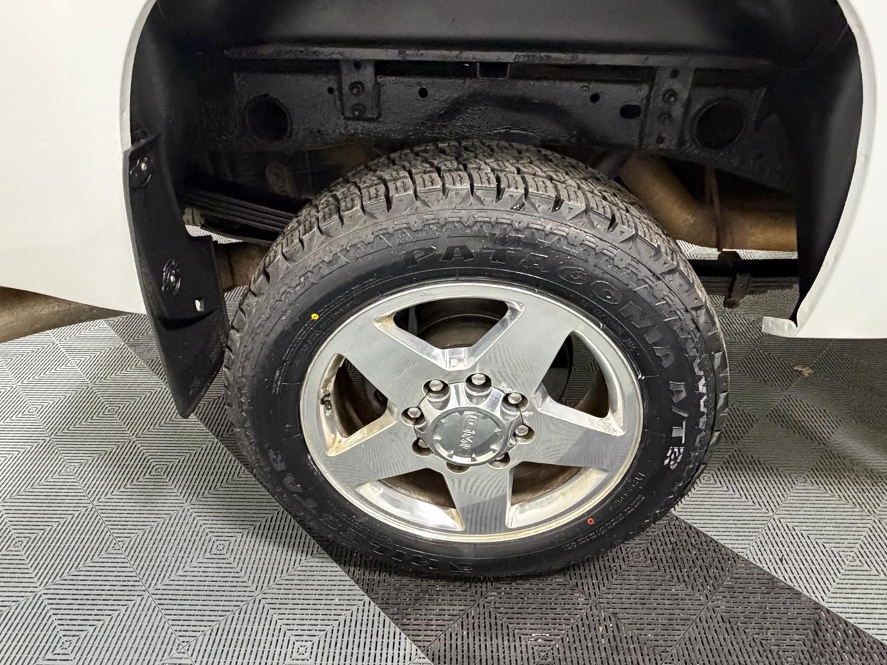 GMC Sierra 2500HD Denali Crew Cab 4WD 2012