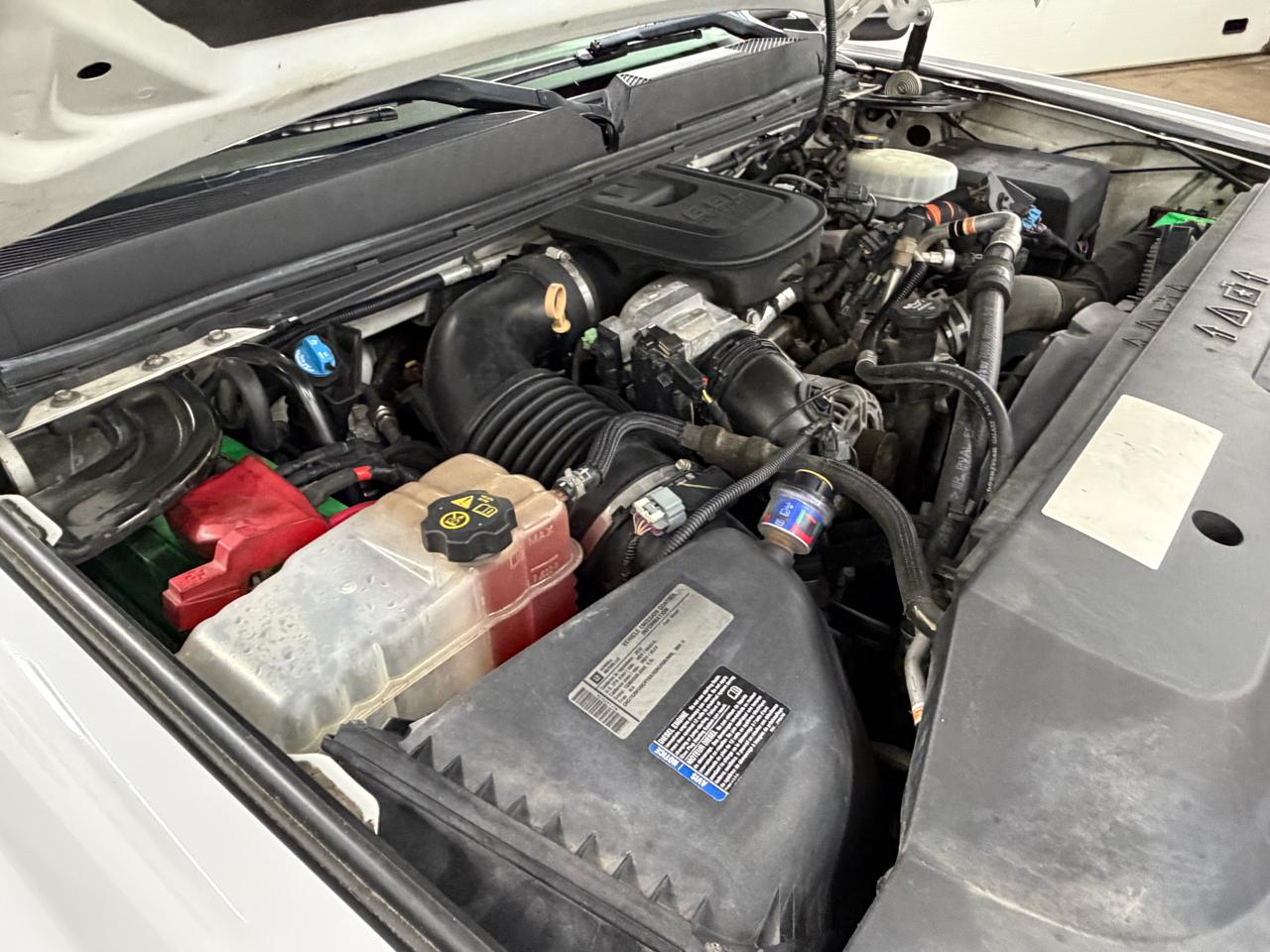 GMC Sierra 2500HD Denali Crew Cab 4WD 2012