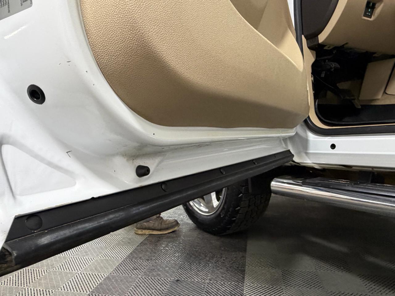 GMC Sierra 2500HD Denali Crew Cab 4WD 2012