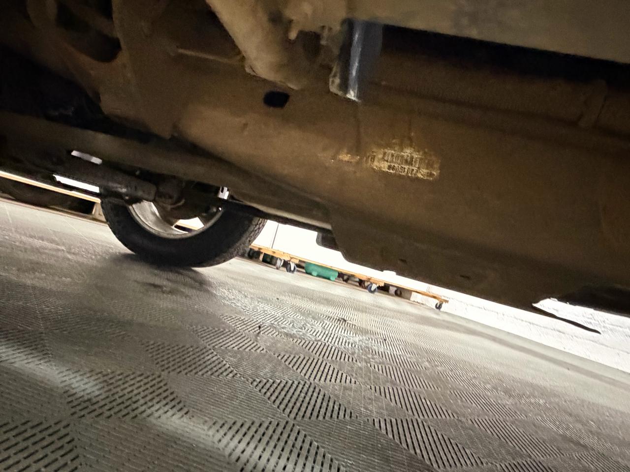 GMC Sierra 2500HD Denali Crew Cab 4WD 2012